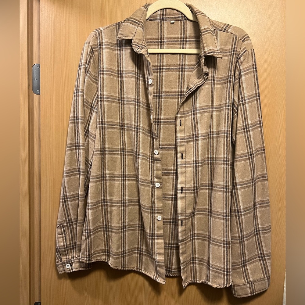 plaid long sleeve top